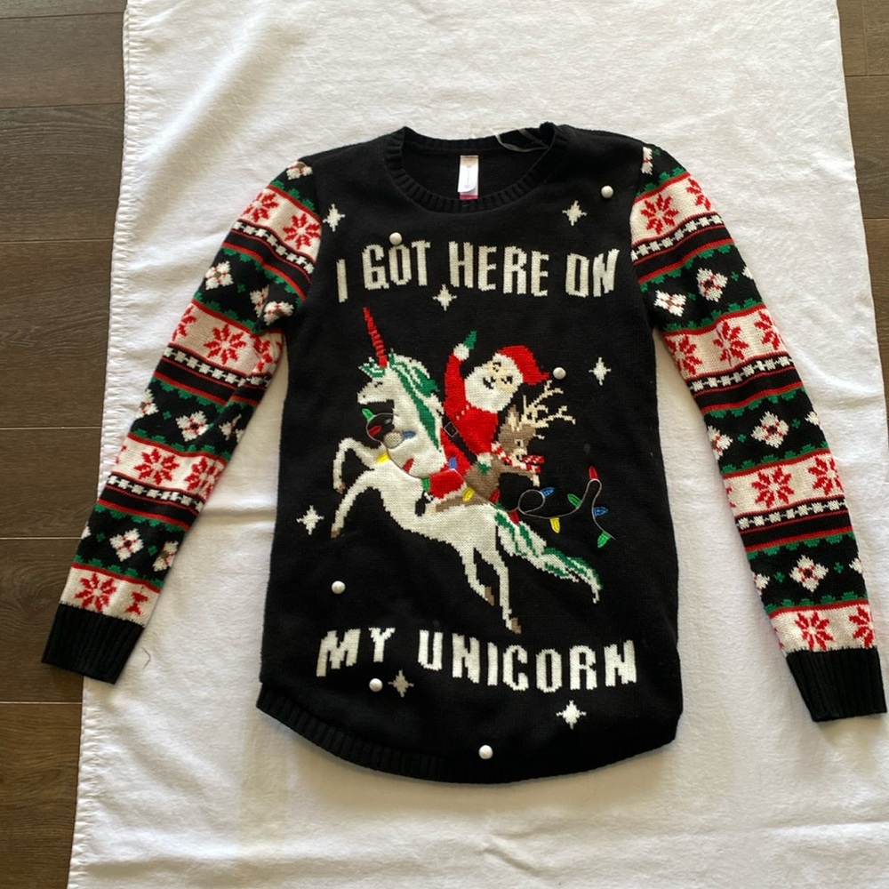 Christmas sweater size Large